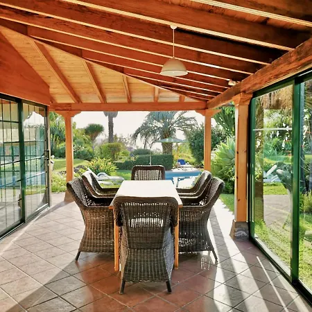 Nanou House Vakantiehuis