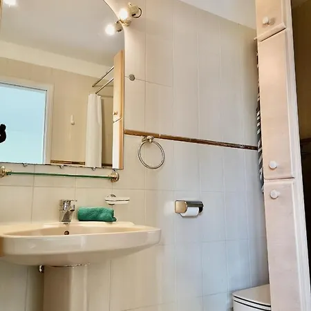 Дом отдыха Nanou House